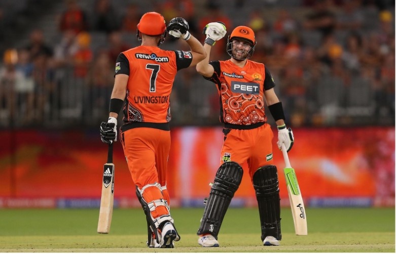 Josh Inglis and Faf du Plessis 