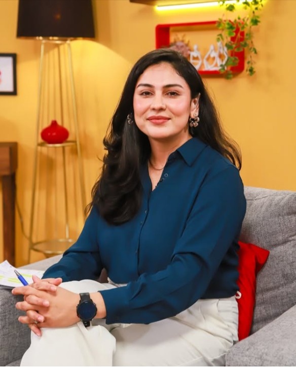  Kainat Imtiaz