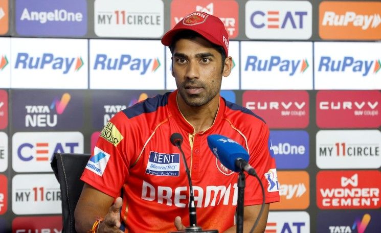 Punjab Kings List Of Retained & Released Players