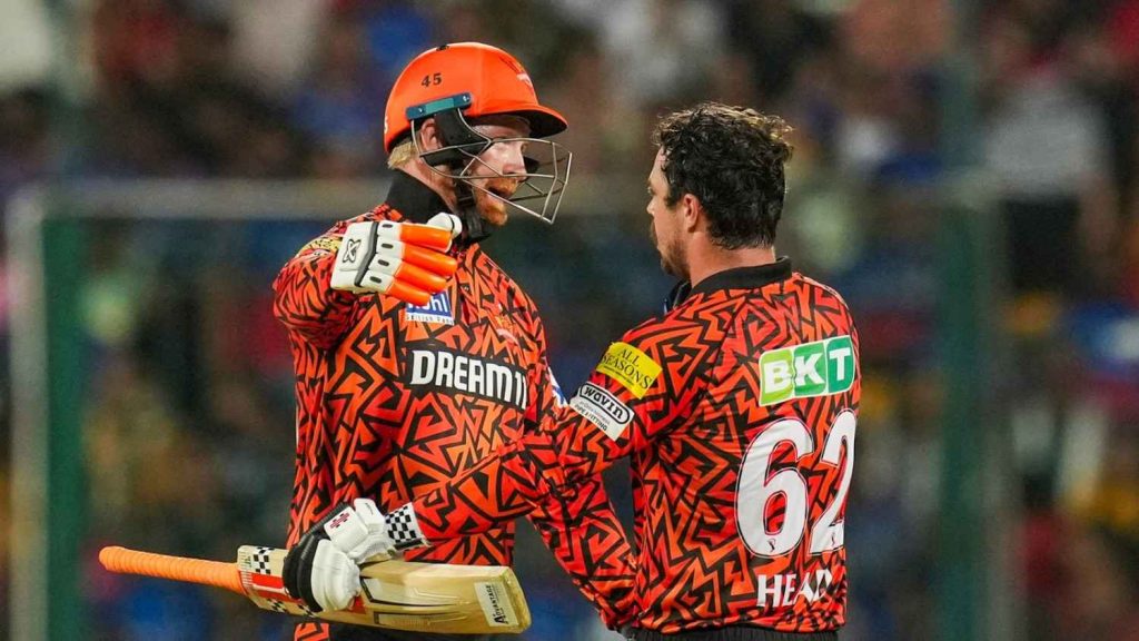 Sunrisers Hyderabad – 287/3 vs RCB Sunrisers Hyderabad – 287/3 vs RCB - Highest IPL Team Score